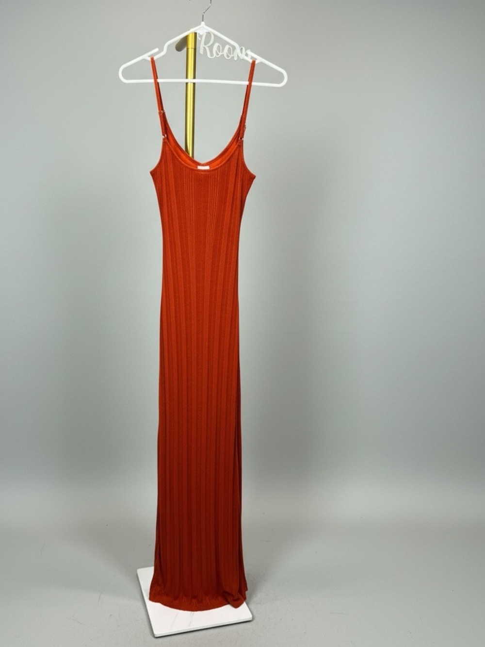 ASTR The Label Ribbed Knit Maxi Dress L Rust Orange Spaghetti Strap Bodycon